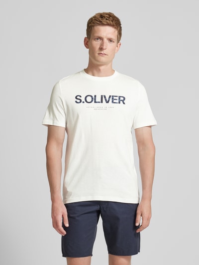 s.Oliver RED LABEL T-shirt z nadrukiem z logo Biały 4