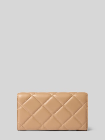 Produktfoto, Portfel z detale z logo model 'OCARINA' od VALENTINO BAGS, beżowy kolor, przeszycia, główna przegroda z brzegiem, przegródka wewnętrzna na zamek błyskawiczny, przegrody na karty