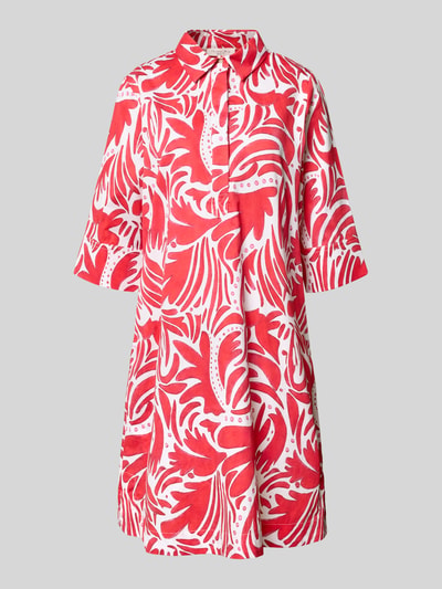 Produktfoto, Knielanges Hemdblusenkleid mit verdeckter Knopfleiste von Christian Berg Woman in Rot-Weiß mit floralem Muster, Reine Baumwolle, Straight Fit, Hemdblusenkragen, 1/2-Arm, Knielänge, strukturierte Stoffoberfläche.