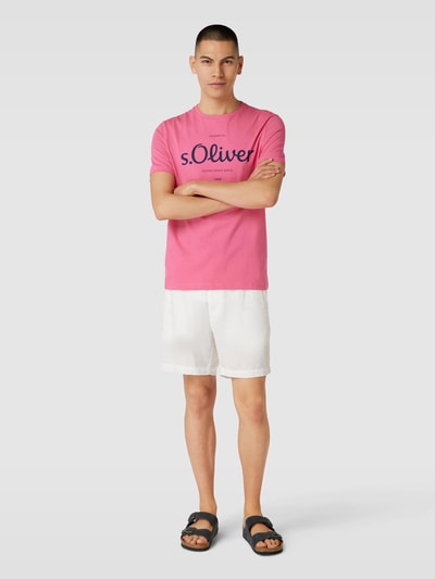 s.Oliver RED LABEL T-Shirt mit Label-Print Modell 'Logo' Pink 1