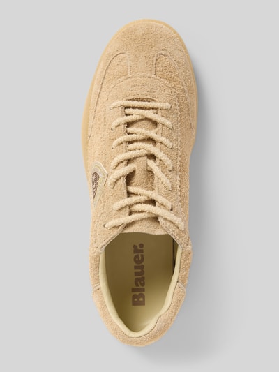 Produktfoto, Sneaker mit Label-Detail Modell 'AURORA01' von Blauer USA in Beige mit strukturierter Sohle, abgerundeter Form und Schnürung.