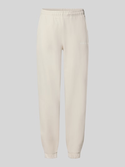 Productfoto, Regular Fit Sweatpants uit katoenmix met labeldetail van aim’n, dames sweatpants, elastische boorden, crèmekleur, zachte textuur