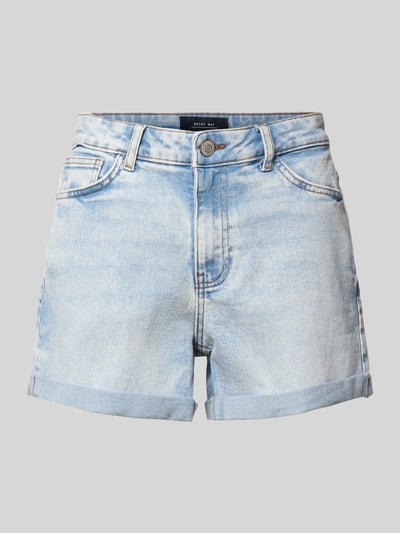 Produktfoto, High Waist Jeansshorts mit Umschlag Modell 'MONI' von Noisy May, Damen Jeansshorts aus Baumwoll-Elasthan-Mix, Regular-Fit, Eingrifftaschen, Bundweite 40 cm, Innenbeinlänge 9 cm, hellblaue Waschung, sichtbarer Umschlag, glatte Textur
