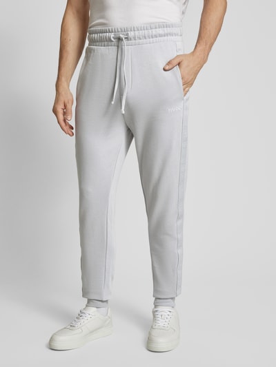 HUGO Sweatpants mit Label-Detail Hellgrau 4