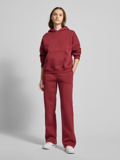 Gina Tricot Straight Leg Sweatpants mit elastischem Bund Bordeaux 1