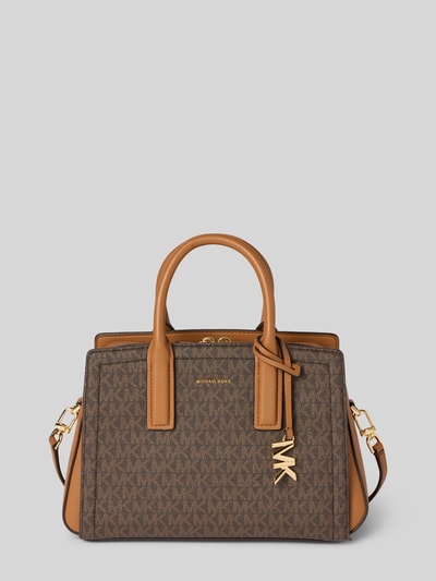 Productfoto, handtas in bruin met labelapplicatie, breedte 29 cm, lengte 19 cm, diepte 10 cm, model 'LAILA' van MICHAEL Michael Kors, hoofdvak met ritssluiting, draagband en schouderband, schouderbandlengte 132 cm