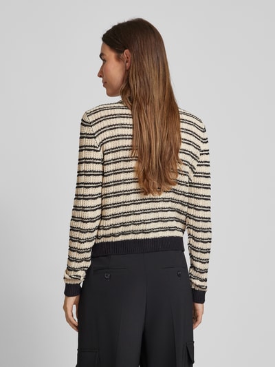 Vero Moda Cardigan mit Zierknöpfen Modell 'CHARLOT' Black 5