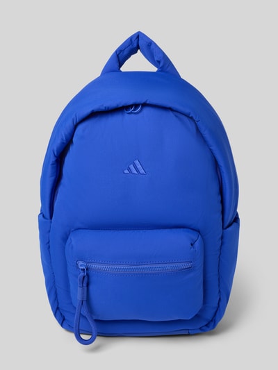 Produktfoto, Rucksack mit Tragehenkel von adidas Sportswear in Blau mit Label-Detail, Hauptfach, Nebenfach, Reißverschluss, Schulterriemen, Maße 31x45x12 cm