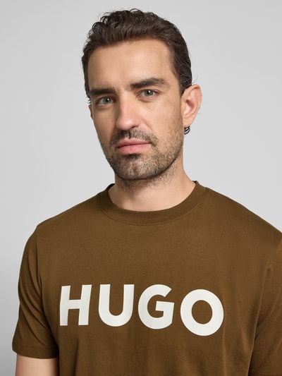 HUGO T-shirt o kroju regular fit z czystej bawełny model ‘DULIVIO’ Orzechowy 3