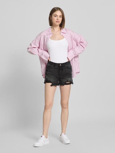 Only Regular Fit Jeansshorts aus reiner Baumwolle Modell 'PACY' Black 1