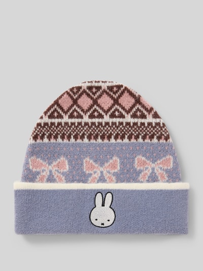 Produktfoto, Mütze in Strick-Optik mit Motiv-Stitching Modell 'MIFFY' von DAISY STREET in Flieder, Rosa und Braun mit Umlege-Saum und Miffy-Stickerei.