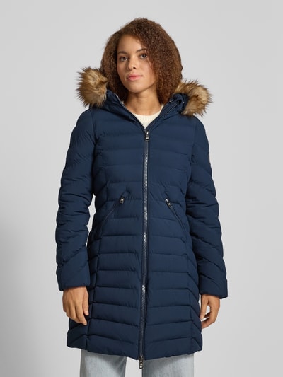 Superdry Płaszcz pikowany o kroju regular fit z obszyciem ze sztucznego futra model ‘Fuji’ Granatowy 4