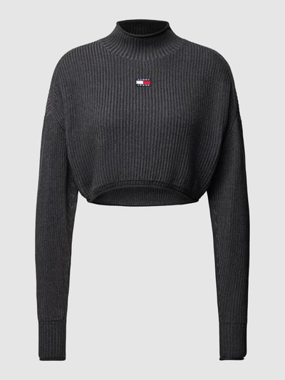 Tommy Jeans Sweter krótki z dzianiny z naszywką z logo Czarny 2