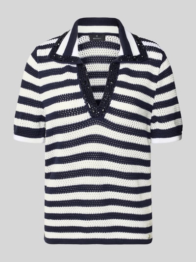 Produktfoto, Regular Fit Poloshirt in Strick-Optik von monari, aus reiner Baumwolle, halbarm, schwarz-weiß gestreift, Ziersteinbesatz, semitransparentes Design