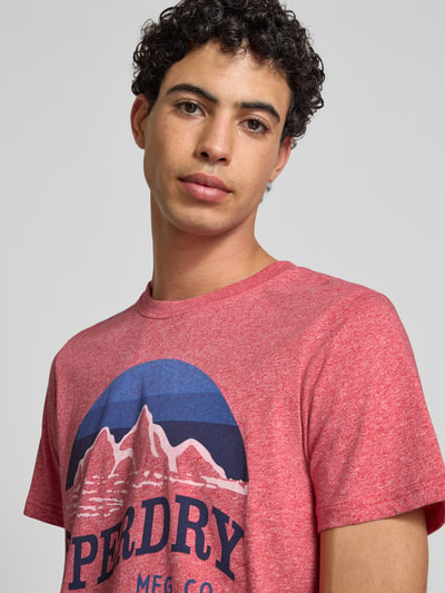 Superdry T-shirt z nadrukowanym motywem i logo model ‘Great Outdoors’ Czerwony 3