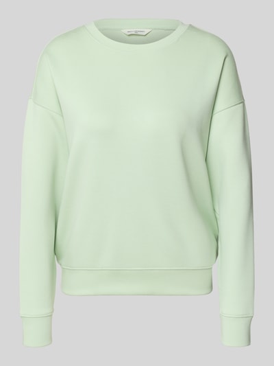 Produktfoto, bluza z mieszanki wiskozy z dodatkiem streczu, krój relaxed fit, model 'Ima' od MSCH Copenhagen, okrągły dekolt, kolor jasna mięta