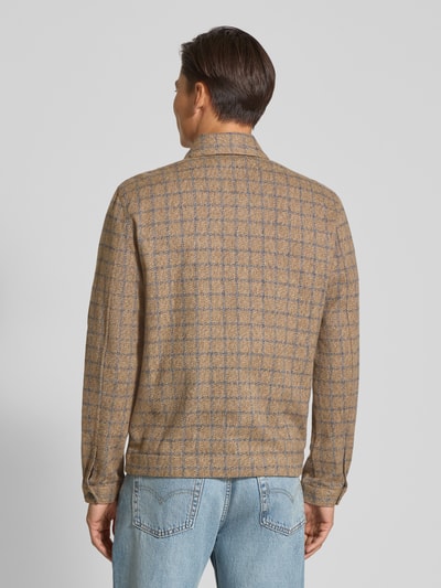 Armedangels Relaxed Fit Hemdjacke aus Strukturgewebe Modedll 'PASAALO' Beige 5