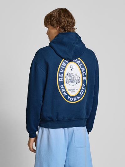 REVIEW Hoodie mit Label-Print Dunkelblau 5