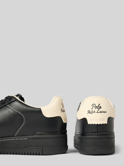 Produktfoto, Sneaker Low aus Rindsnappa von POLO RALPH LAUREN in Schwarz und Creme, flache profilierte Gummisohle, Logo-Prägung, Lederoptik