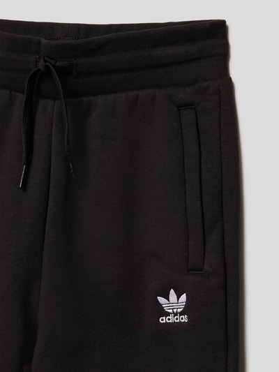 adidas Originals Spodnie dresowe z wyhaftowanym logo Czarny 2