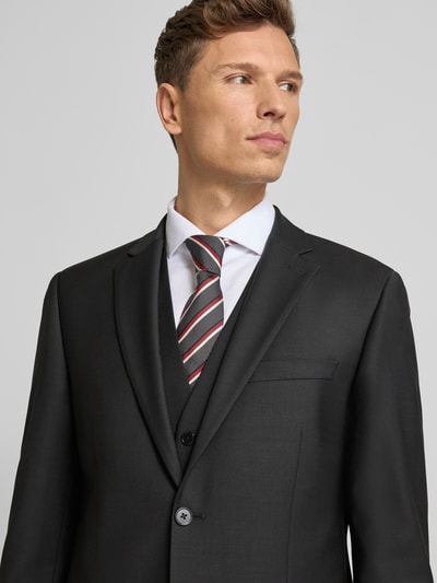 Męski model nosi Regular Fit 2-Knopf-Sakko mit Pattentaschen od bugatti, materiał z domieszką wełny, ciemny kolor, zbliżenie górnej części ciała