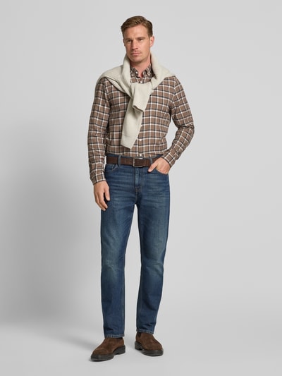 MAERZ Muenchen Freizeithemd mit Knopfleiste Sand 1