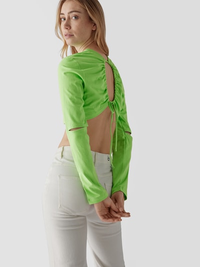 Jacquemus Cropped Longsleeve mit Schnürung Gruen 3