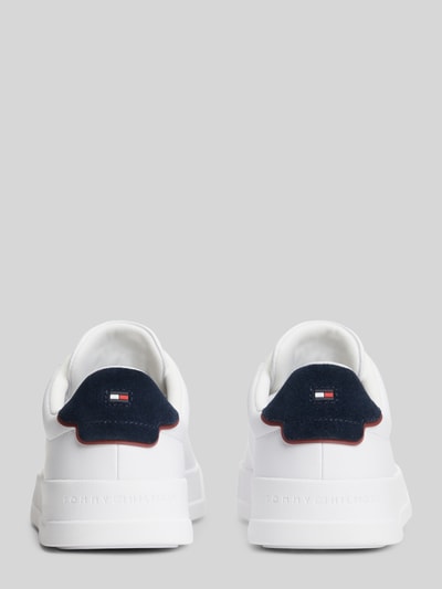 Tommy Hilfiger Sneakersy z mieszanki skóry z detalami z logo Biały 4