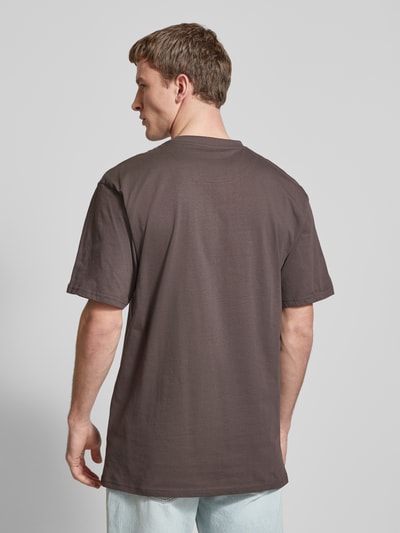 KARL KANI T-Shirt mit Label-Stitching Dunkelgrau 5