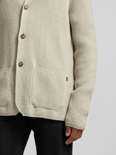 MAERZ Muenchen Strickjacke mit Knopfleiste Offwhite 3