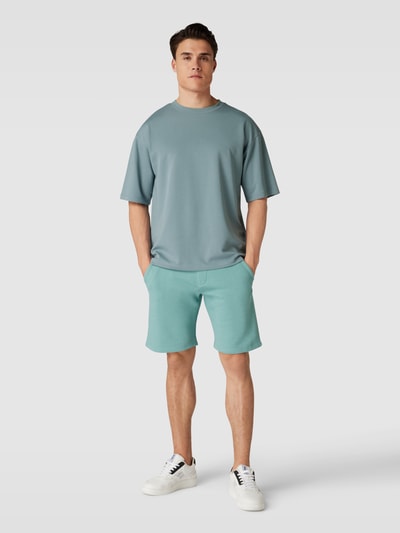 MCNEAL Sweatshorts mit französischen Eingrifftaschen Helltuerkis 1