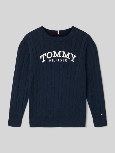 Produktfoto, dunkelblauer Regular Fit Pullover aus reiner Baumwolle von Tommy Hilfiger Teens, Zopfmuster, Rundhals, Strick, Label Print