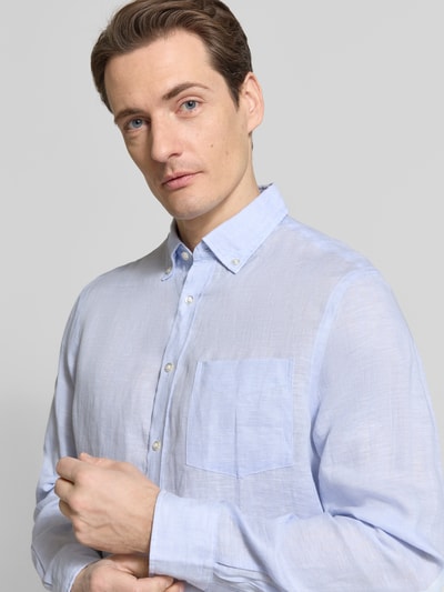 Christian Berg Men Slim Fit Leinenhemd mit Brusttasche Bleu 3