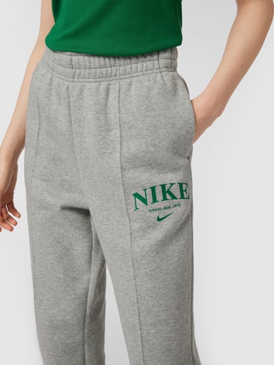 Nike Spodnie dresowe z nadrukiem z logo Ciemnoszary melanż 3