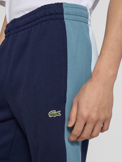 Lacoste Sweatshorts met labeldetail Rookblauw - 3