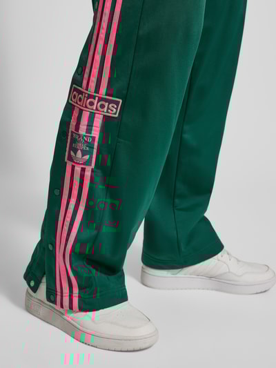 adidas Originals Straight fit sweatpants met logopatch, model 'ADIBREAK' Donkergroen - 3