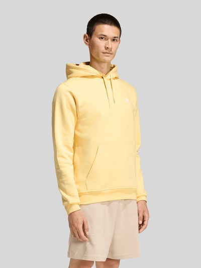 adidas Originals Hoodie aus Baumwoll-Mix mit Label Stitching Hellgelb 4