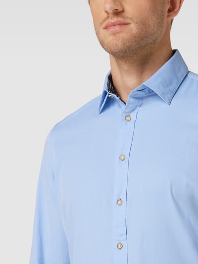 Jake*s Business-Hemd in unifarbenem Design und Demin-Optik Bleu 3