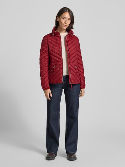 Christian Berg Woman Selection Kurtka pikowana ze stójką i kieszeniami zapinanymi na zamek błyskawiczny Ciemnoczerwony 1