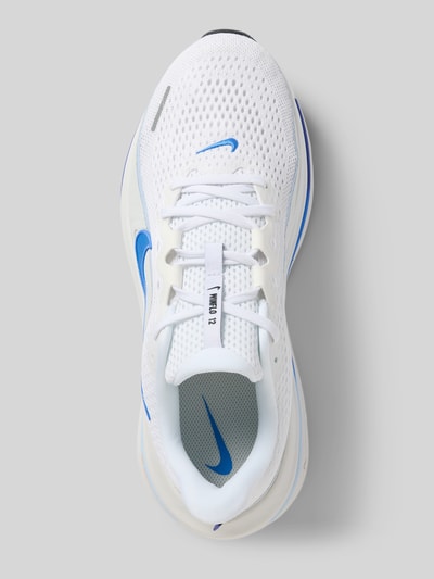 Produktfoto, Sneaker mit Logo-Print Modell 'Winflo' von Nike, weiße Oberfläche, blaue Akzente, Schnürverschluss, abgerundete Passform, Absatzhöhe 7 cm, Schafthöhe 6 cm, Schaftweite 6 cm, Damen Sneaker
