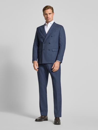 Männermodel trägt blauw-grijs Sakko aus scheerwolmix met stretch, regular fit, Reverskraag, met dubbele rij knopen, Paspelzak op de borst, Klepzakken, van HECHTER PARIS, Ganzkörperansicht von vorne