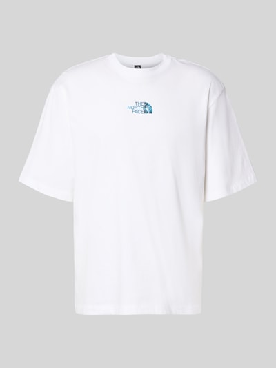 Produktfoto, Oversized T-Shirt mit Logo und Rundhalsausschnitt von The North Face z czystej bawełny, kolor biały, oversize, długość tyłu w rozmiarze M: 73 cm