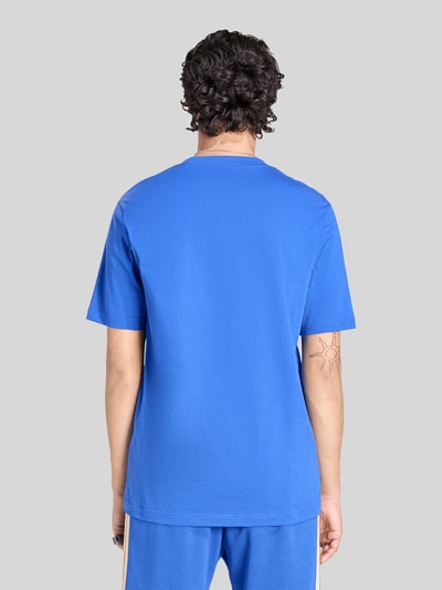 adidas Sportswear Regular Fit T-Shirt mit Italia Detail Blau 5
