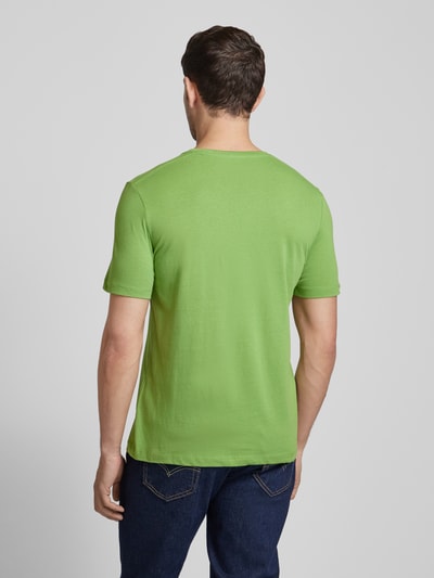 s.Oliver RED LABEL T-shirt z nadrukiem z logo Trawiasty zielony 5