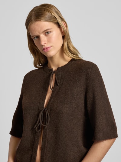 Only Kurtka z dzianiny o luźnym kroju z wiązanym detalem model ‘SIMONI’ Czekoladowy 3