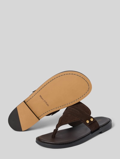 Produktfoto, Pantolette aus echtem Rindsleder von Marc O'Polo mit Optik: Unifarben, Schuhspitze: abgerundet, Absatzform: flach, Label-Print, Verschluss: Schlupf/offen, Dornschließe, Sohle: dämpfend, Material: Rindsleder.