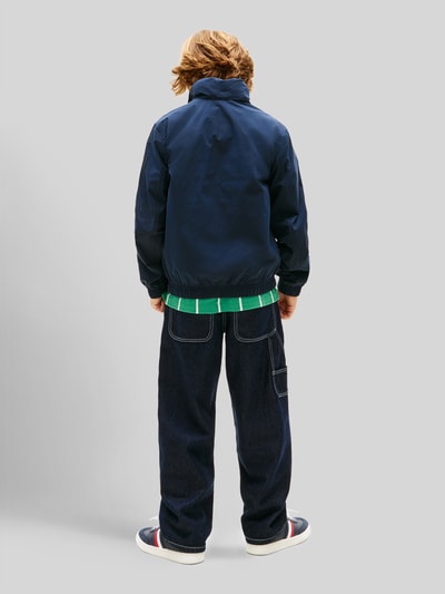 Tommy Hilfiger Kids kurtka z kapturem o kroju regular fit z zamkiem błyskawicznym Granatowy 5