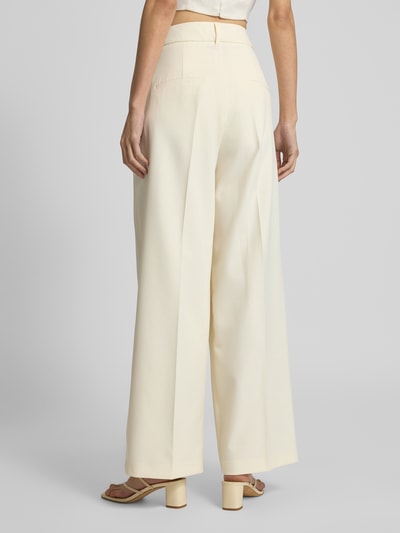 s.Oliver BLACK LABEL Spodnie o kroju regular fit z zakładkami w pasie i szeroką nogawką Złamany biały 5