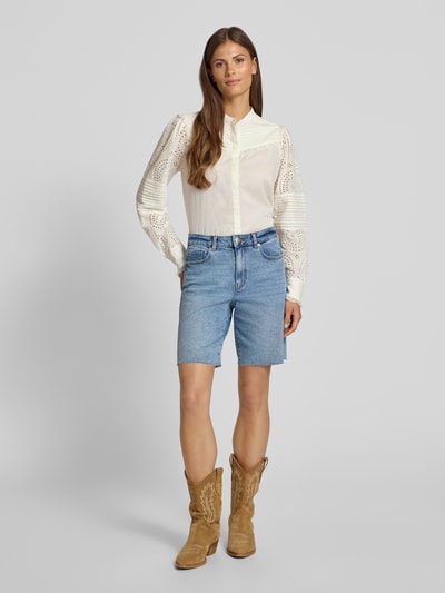 BOSS Orange Regular Fit Bluse mit Lochstickerei Modell 'Bebrody' Offwhite 1
