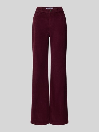 Produktfoto, Wide Fit Cordhose aus elastischem Baumwoll-Mix Modell 'YOLANDA' von NOISY MAY®, dunkelrot, 5-Pocket-Design, strukturierte Oberfläche, Damenmode